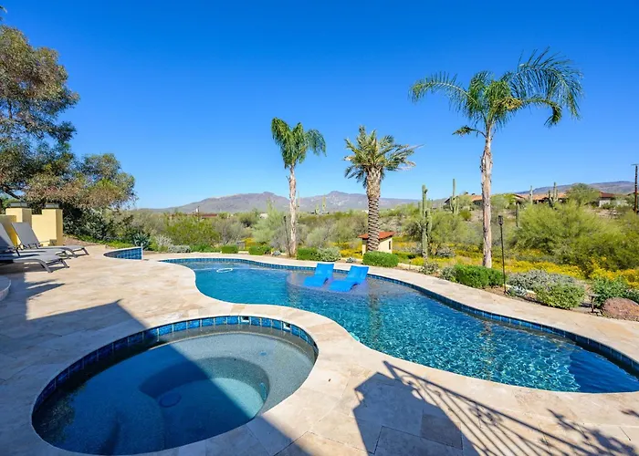Desert Resort: Pool, Hot Tub, Golf Holiday home