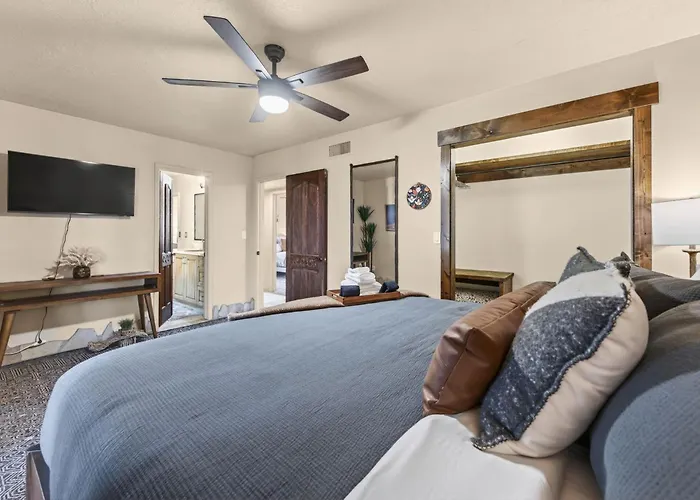 Holiday home Desert Resort: Pool, Hot Tub, Golf Cave Creek